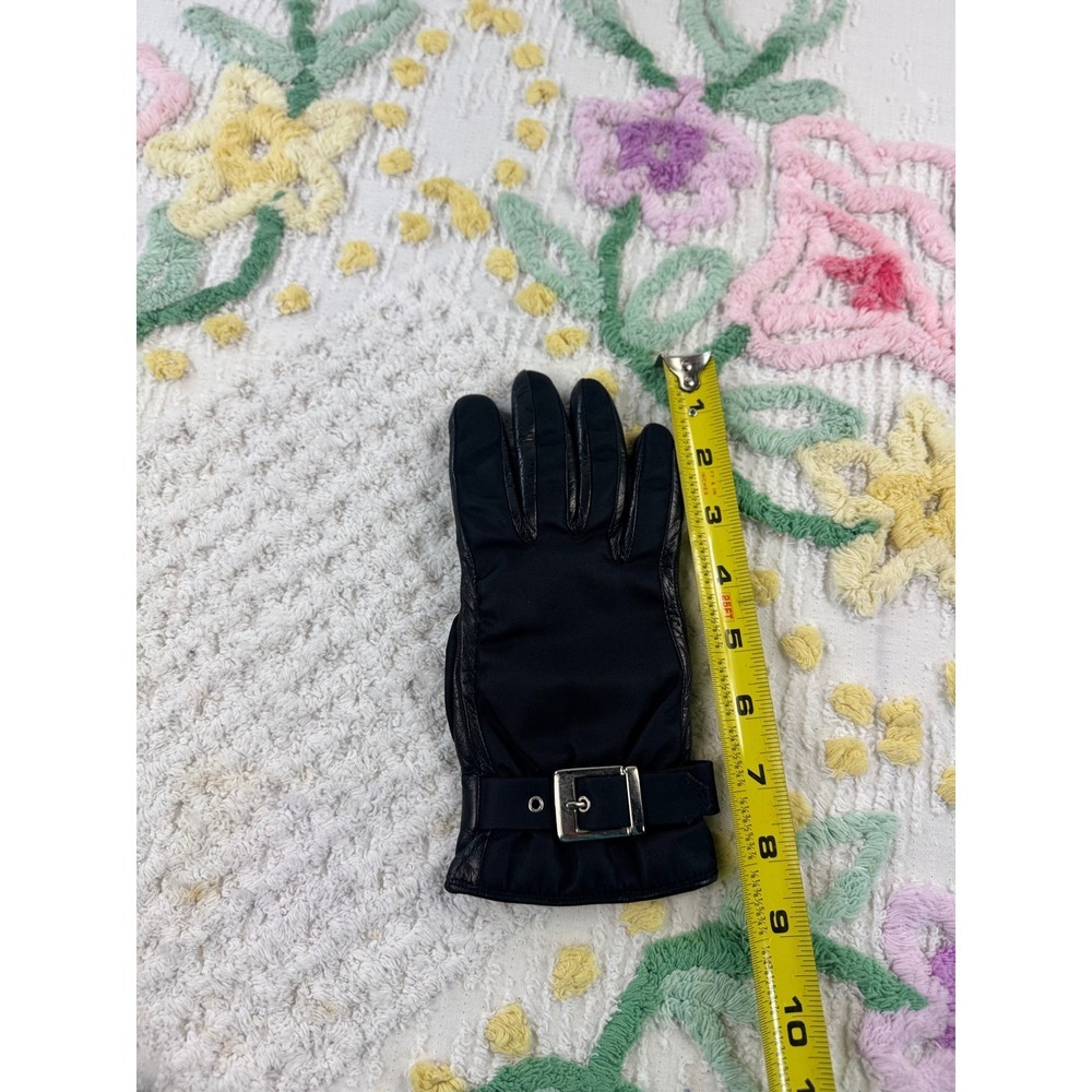 Luxury Italian Leather Cashmere Lined‎ Gloves Black Size 6 1/2 Buckle Accent - Picture 4 of 5